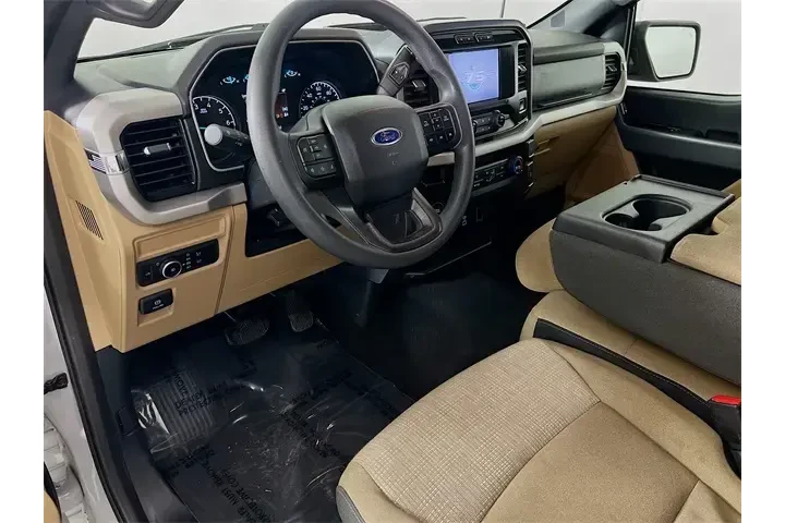 $31800 : Ford F-150 2023 4x2 XLT 4dr image 9