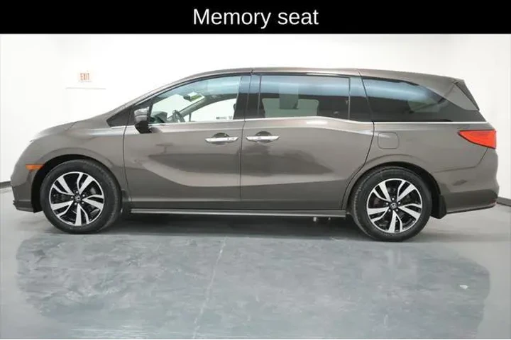 $20900 : Honda Odyssey 2019 Elite 4dr image 4