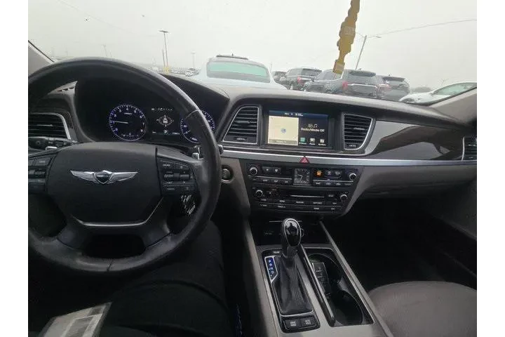 $14282 : Genesis G80 2017 3.8 4dr Sed image 6