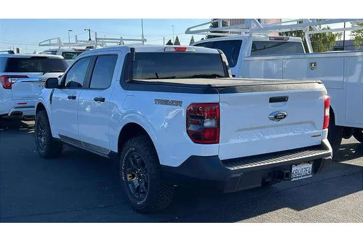 $33984 : Ford Maverick 2024 AWD XLT 4 image 3