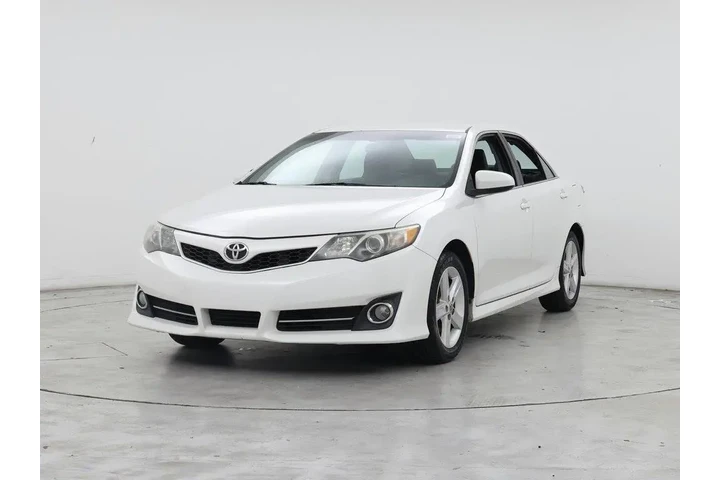 $13998 : Toyota Camry 2014 SE 4dr Sed image 4