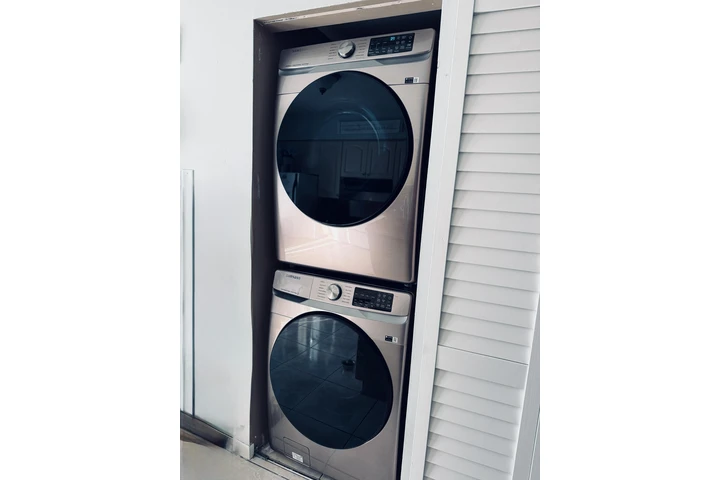 $2500 : Renta de apartamento image 1