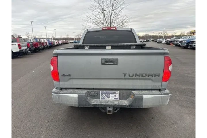 $28000 : Toyota Tundra 2019 4x4 SR5 4 image 5