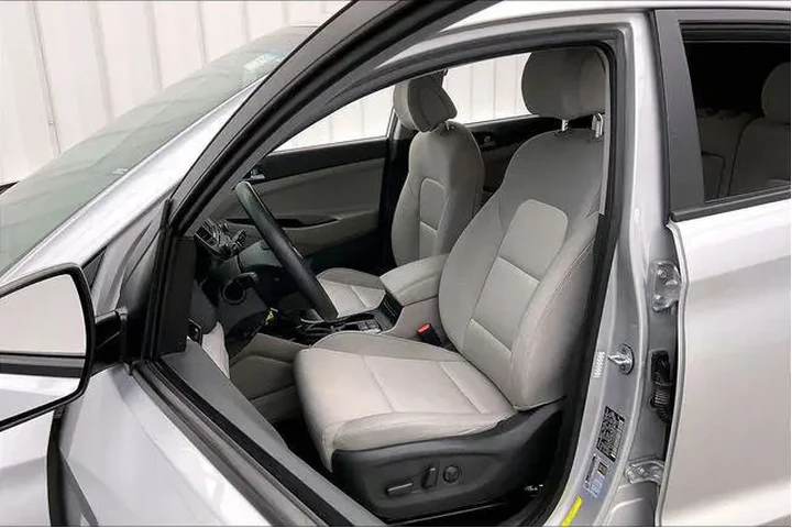 $13490 : Hyundai TUCSON 2017 SE 4dr S image 8