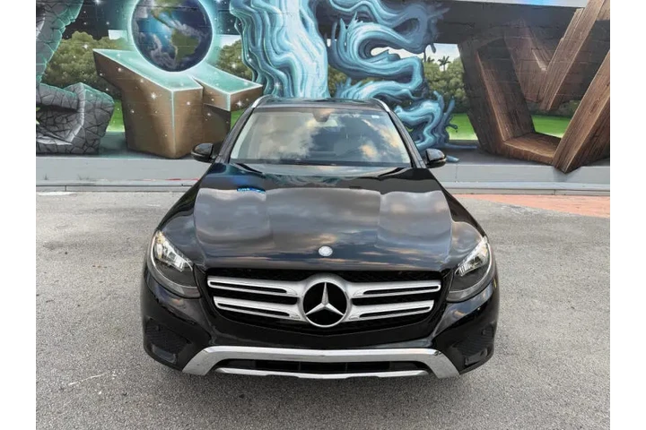 $15995 : 2016 Mercedes-Benz GLC GLC 300 image 5