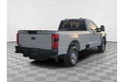 $38991 : Ford F-350 Super Duty 2024 4 thumbnail