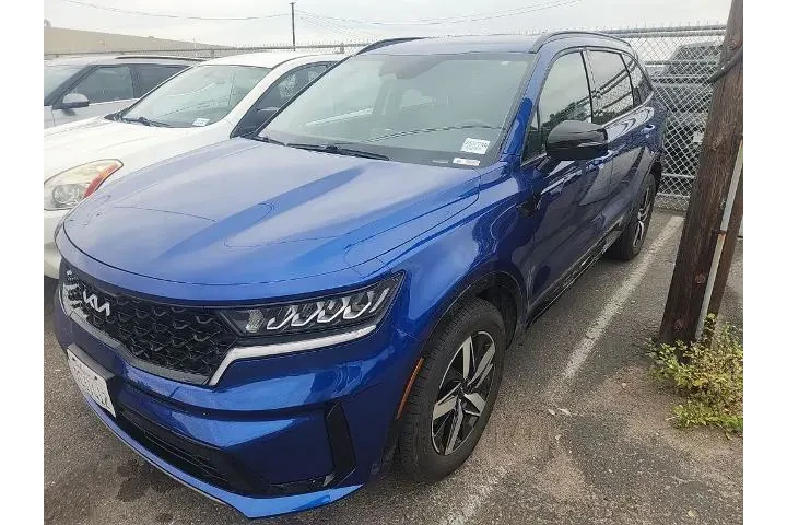 $24491 : Kia Sorento 2022 S 4dr SUV image 3