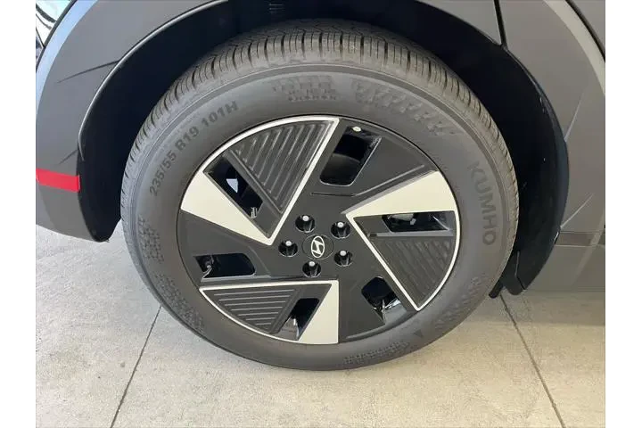 $37990 : Hyundai IONIQ 5 2025 AWD SEL image 9