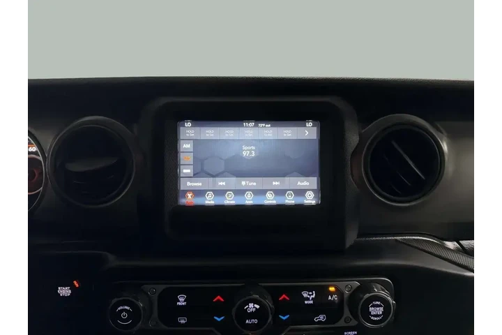 $32995 : Jeep Wrangler Unlimited 2021 image 6