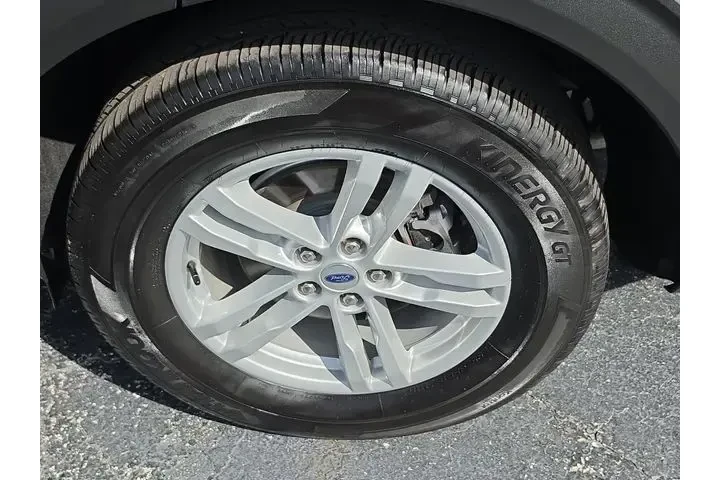 $30990 : Ford Explorer 2024 XLT 4dr S image 7