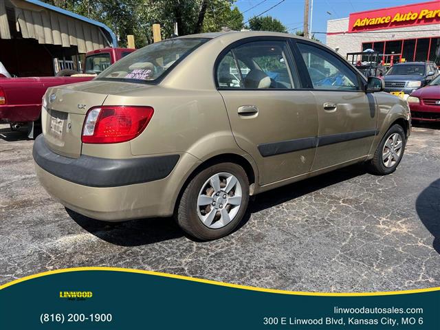 $3200 : 2008 KIA RIO2008 KIA RIO image 5