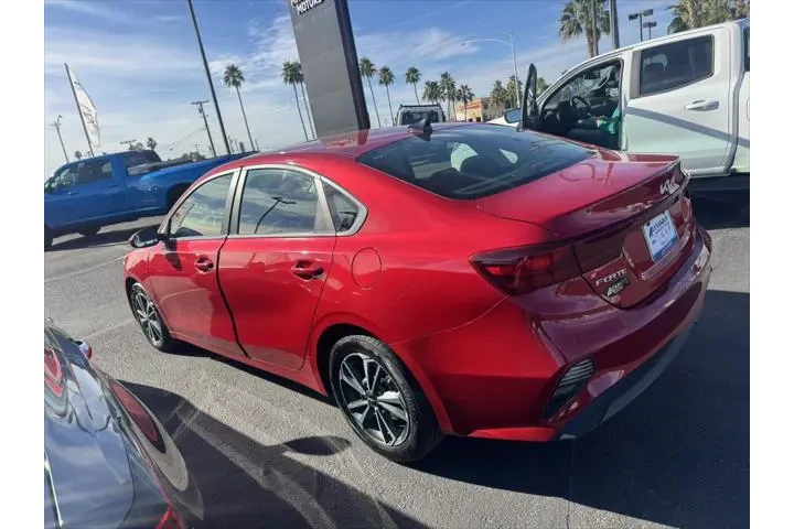 $17999 : Kia Forte 2024 LX 4dr Sedan image 7