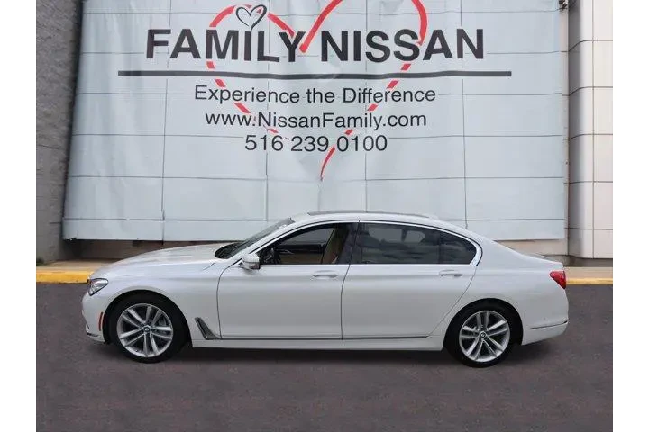 $21876 : BMW 7 Series 2017 750i 4dr S image 6