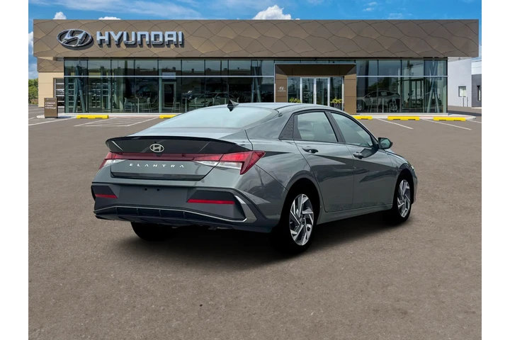 $23250 : Hyundai ELANTRA 2025 SEL Spo image 7