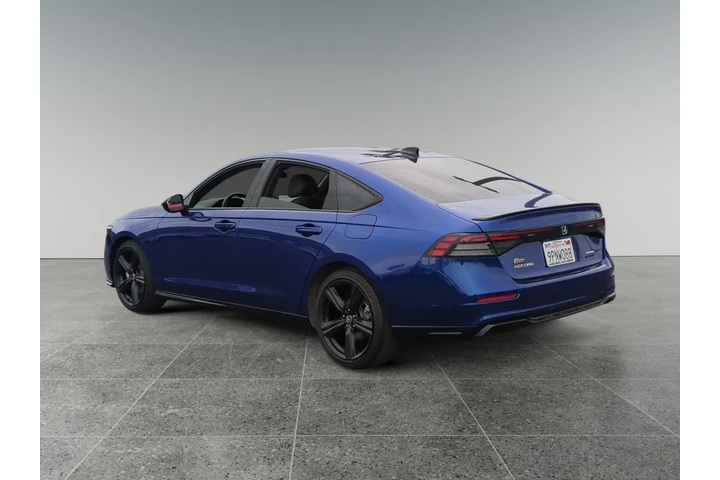 $33263 : Honda Accord Hybrid 2024 Spo image 3
