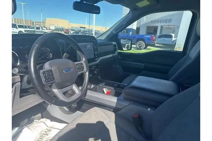 $39877 : Ford F-150 2022 4x4 XLT 4dr image 10