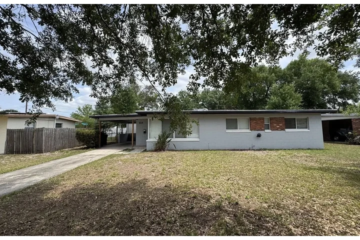 $900 : Single modern stainless home image 1