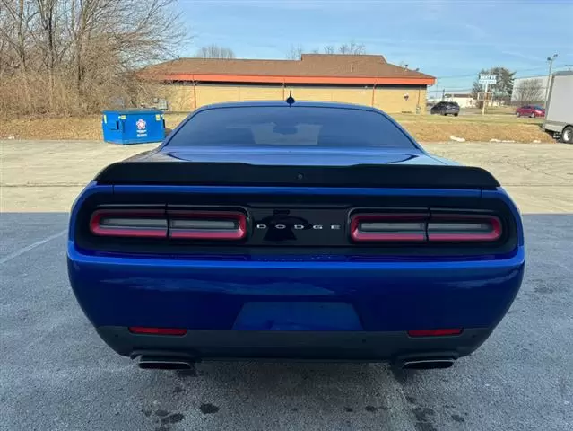 $24995 : 2019 Dodge Challenger image 4