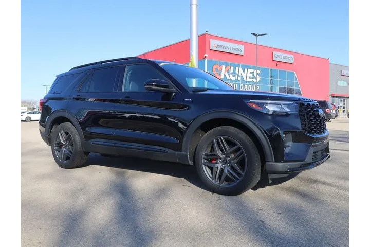 $39577 : Ford Explorer 2025 AWD ST-Li image 2