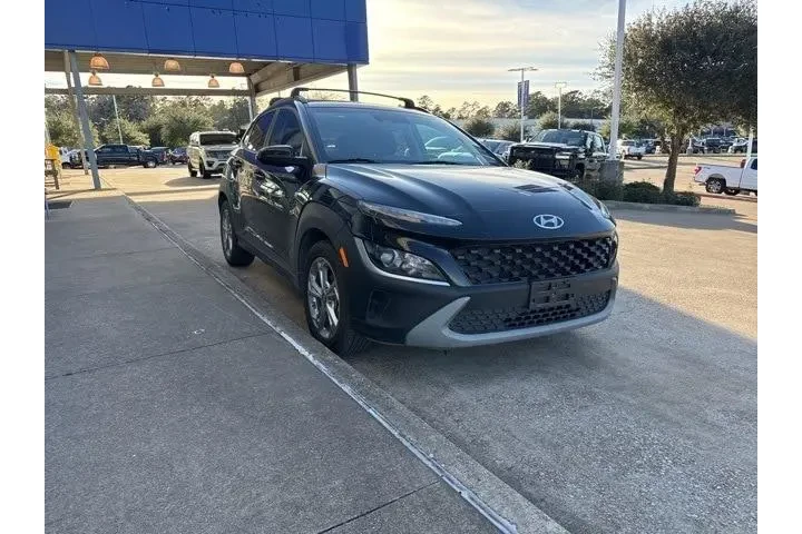 $18488 : Hyundai KONA 2022 SEL 4dr Cr image 2