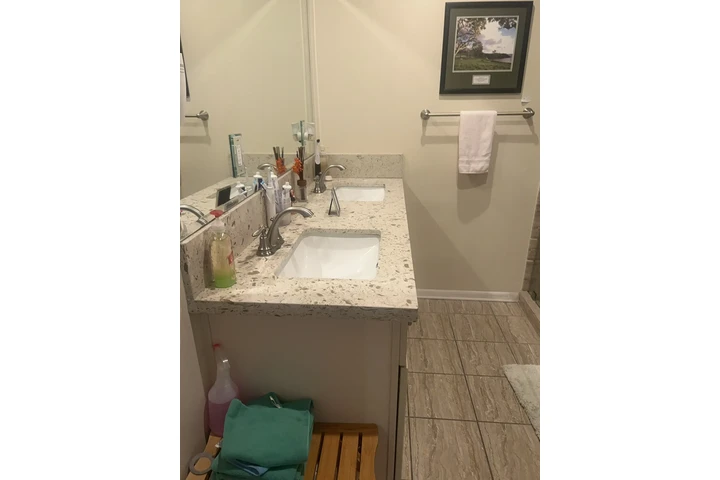 $1100 : Se renta cuarto en Midcity LA image 4