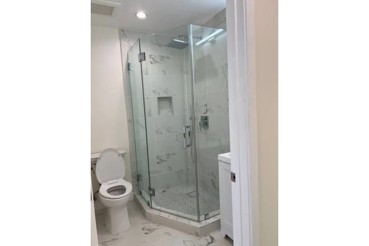 $3400 : Sleek Tilework image 5