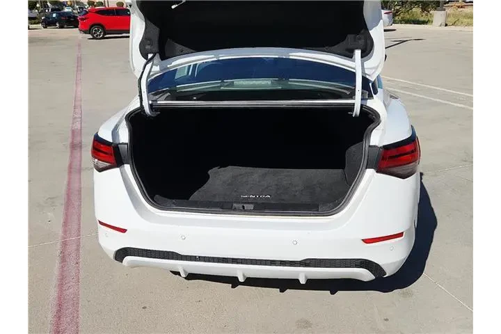 $22215 : Nissan Sentra 2023 SV 4dr Se image 9