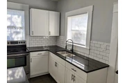 $1000 : Fully renovated updated 3 home thumbnail
