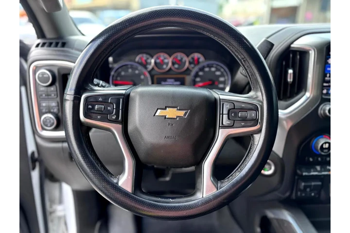 2020 Silverado 2500 LTZ image 10