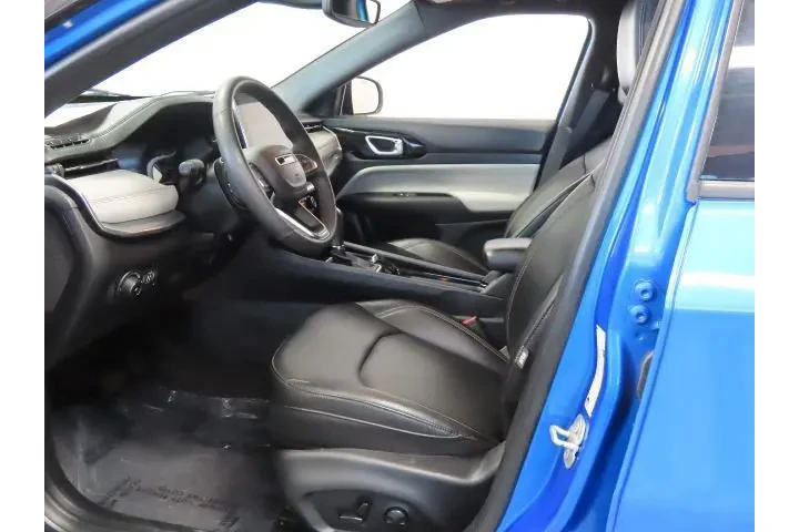 $24291 : Jeep Compass 2024 4x4 Limite image 10