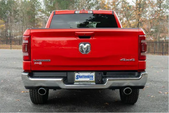 $39234 : Ram 1500 2024 4x4 Laramie 4d image 9