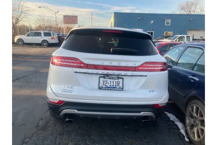 $17950 : 2019 MKC Reserve image 8