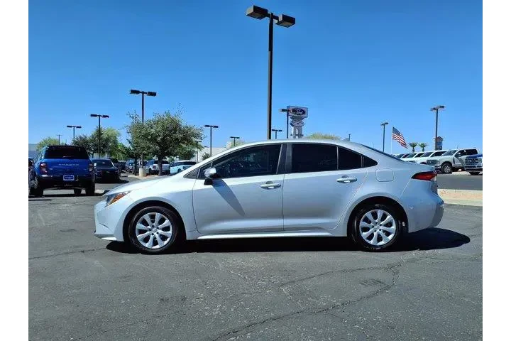 $22190 : Toyota Corolla 2024 LE 4dr S image 7