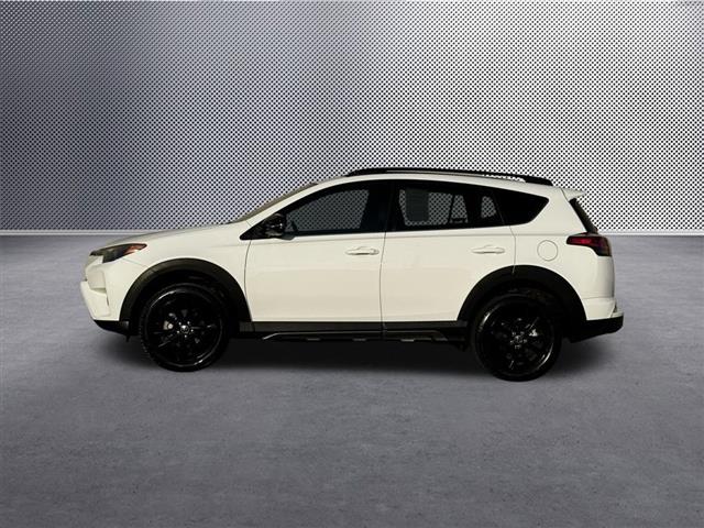 $21747 : 2018 RAV4 XLE image 4