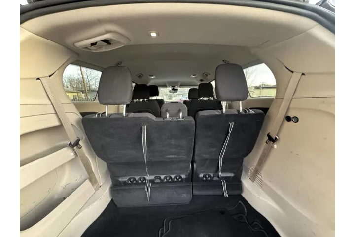 $14999 : 2023 Voyager LX image 9