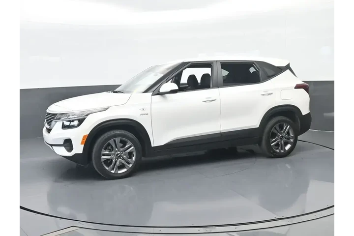 $15899 : Kia Seltos 2022 AWD LX 4dr S image 2