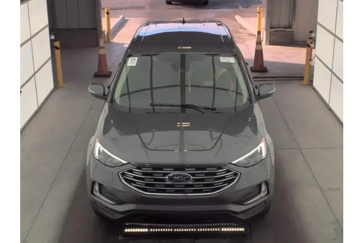 $26493 : Ford Edge 2024 AWD Titanium image 2