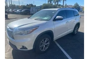 Toyota Highlander 2015 XLE 4 en Las Vegas