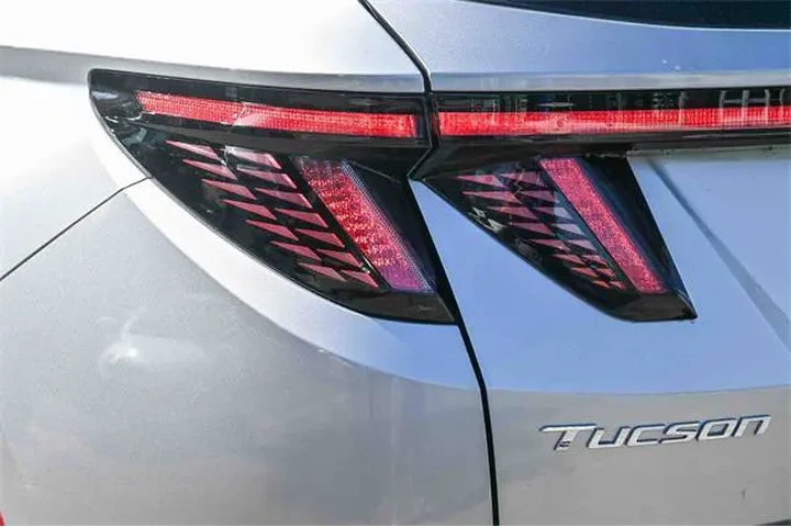 $22000 : Hyundai TUCSON 2023 SEL 4dr image 8