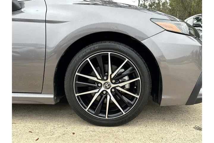 $23557 : Toyota Camry 2023 SE Nightsh image 3