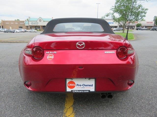 $27199 : PRE-OWNED 2020 MAZDA MX-5 MIA image 7