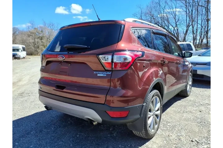$16326 : Ford Escape 2018 AWD Titaniu image 9