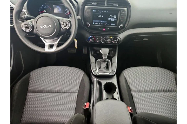 $15998 : Kia Soul 2022 LX 4dr Crossov image 9