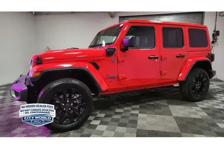 $33588 : Jeep Wrangler 2025 4x4 Backc image 4