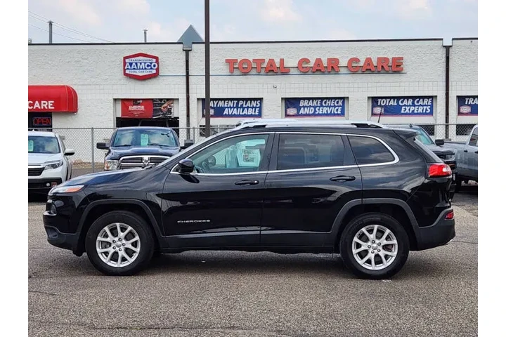 $12985 : 2018 Cherokee Latitude Plus image 3