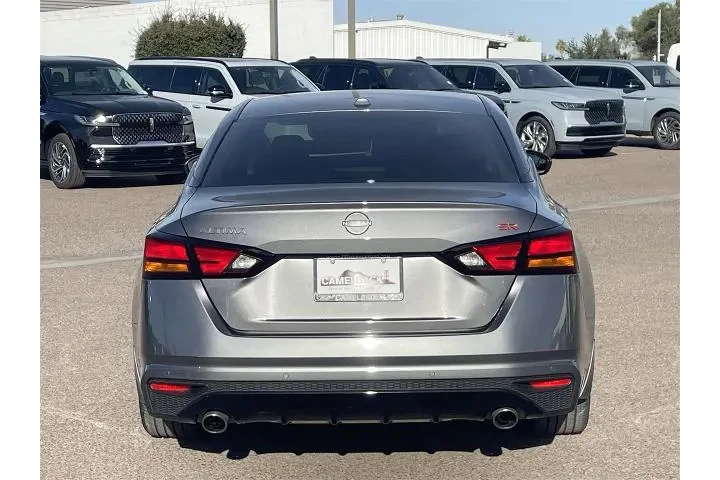 $20652 : Nissan Altima 2024 2.5 SR 4d image 4