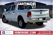 $27888 : Ram 1500 Classic 2023 4x4 SL thumbnail