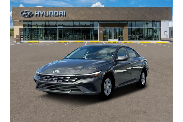 $22995 : Hyundai ELANTRA 2026 SE 4dr image 1