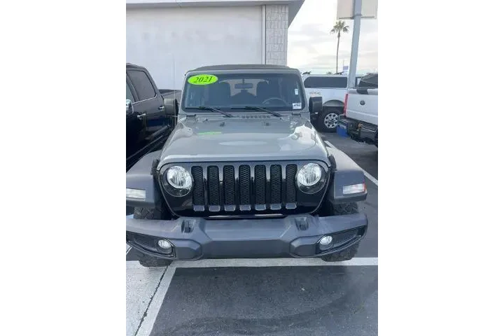 $28988 : Jeep Wrangler Unlimited 2021 image 2