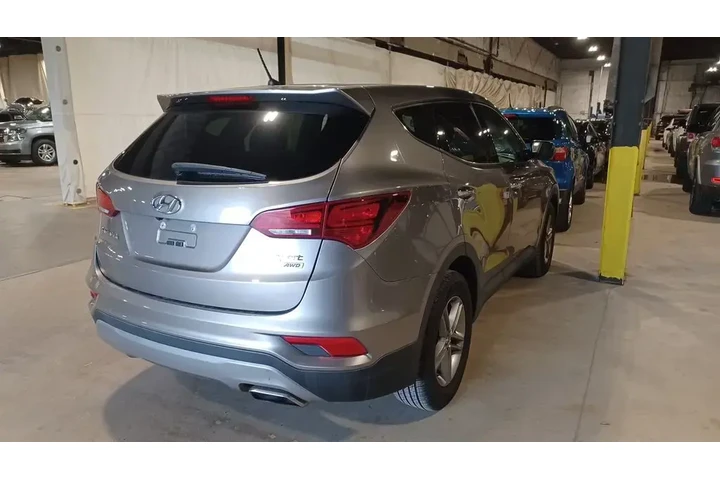 $13499 : Hyundai SANTA FE Sport 2018 image 2